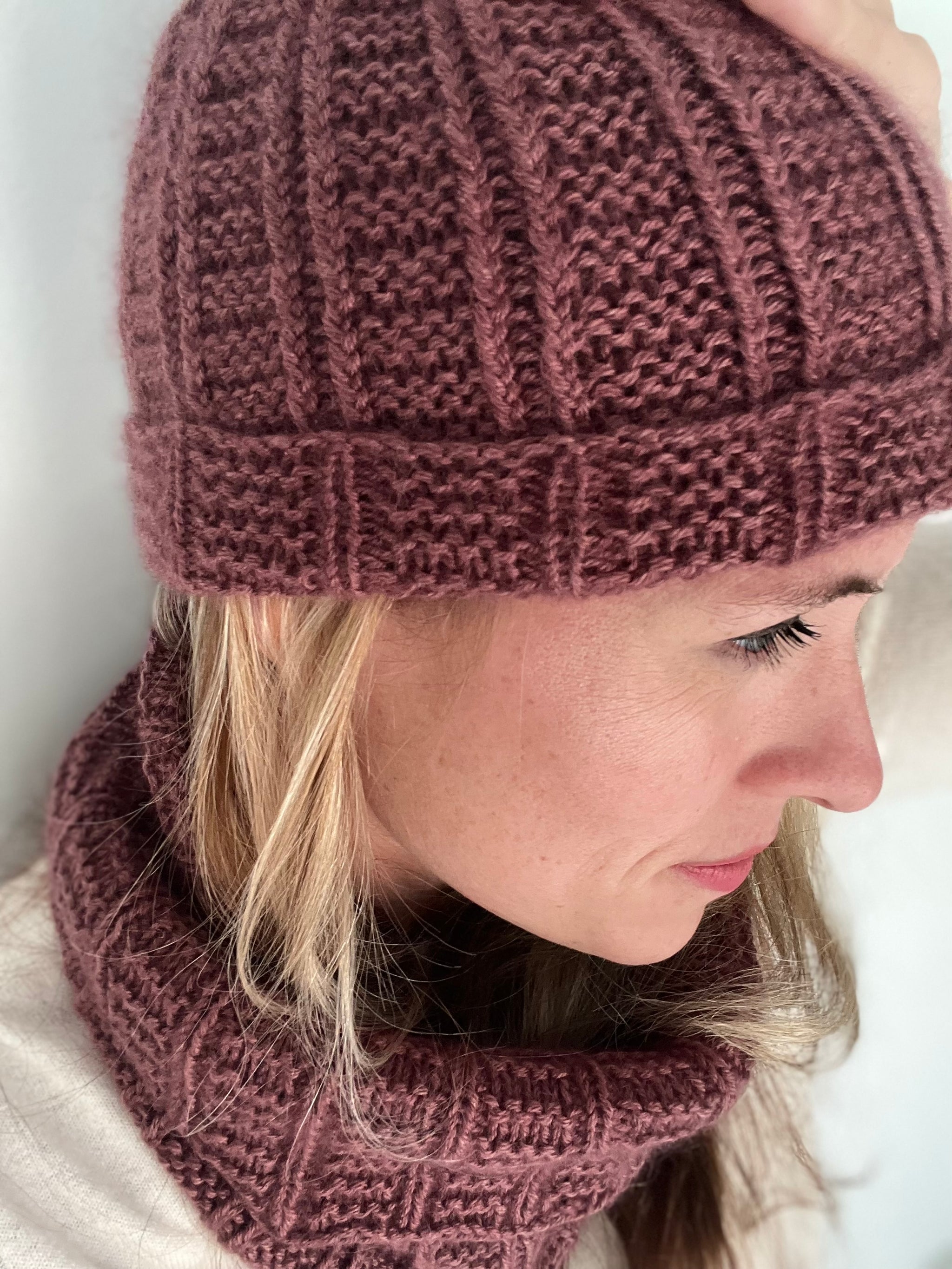 Ian Hat and Cowl – Knit One, Crochet Too