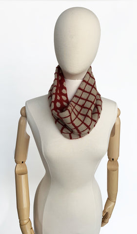 Square Pegs Cowl